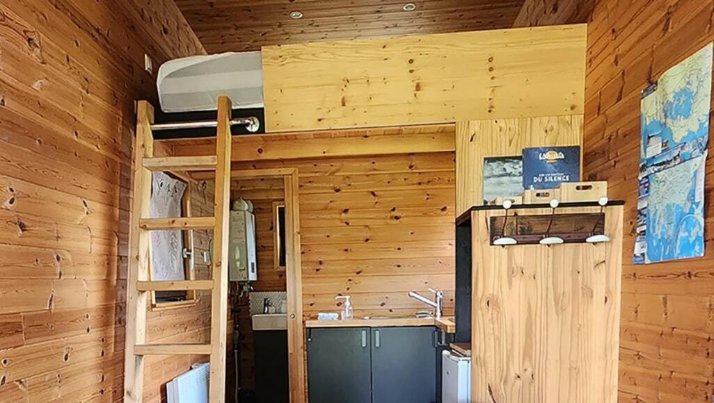 Gites & Tiny Houses Les Hauts De Toulvern Baden Room photo